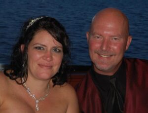 317727_10150367899001190_1023667569_n