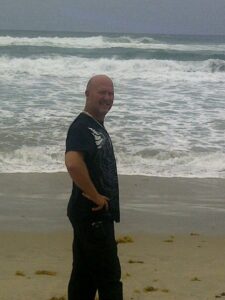 319959_2354147699964_6389081_n (1)